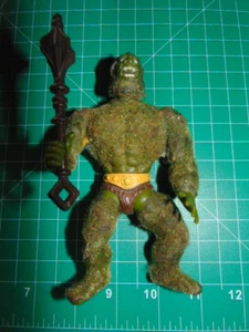 De colección HEMAN MASTERS OF THE UNIVERSE 1985 Moss Man reparación completa de forraje - Imagen 1 de 2