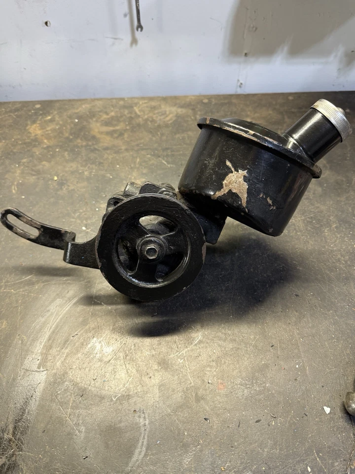 福特伊顿动力转向组件 - 20 世纪 60 年代 289 野马 — 第 1/4 张图片