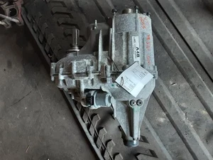 2019 2020 2021 SILVERADO SIERRA 1500 TRANSFER CASE ASSEMBLY 84554625 6 SPEED TRA - Picture 1 of 12