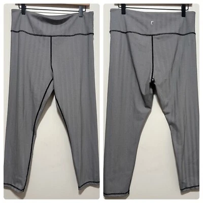 ZYIA Active Tight Crop Leggings Black Gray Stripe, Women's Size 16/18 - Image 1 of 4