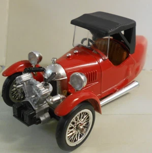 Brumm 1/43 Scale Metal Model - R4 CYCLECAR DARMONT 1929 RED - Picture 1 of 4
