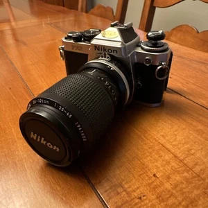 Nikon FE2 w/ Zoom Nikkor 35-105mm 1:3.5-4.5 Lens - Picture 1 of 14
