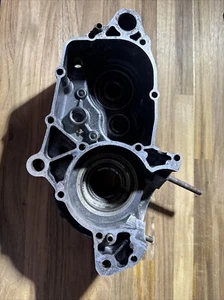 KX125 KAWASAKI 1984 (LOT A) KX 125 84 ENGINE CASE LEFT CRANKCASE CRANK - Picture 1 of 9