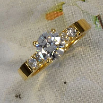 Round Diamond 18k Yellow Engagement Ring 1.00 Carat Center with side diamonds - Image 1 of 4