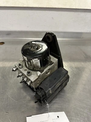 2013 Volkswagen Jetta TDI ABS módulo 1K0614517EB L6+ 1K0907379BL - Imagem 1 de 4