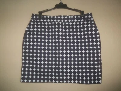 LARRY LEVINE BLUE WHITE POLKA DOT STRETCH PENCIL SKIRT SIZE 8 - Image 1 of 4