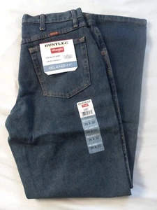 NWT Wrangler Rustler Men 34x30 Relaxed Fit Straight Leg Heavyweight Denim Jeans  - Picture 1 of 8