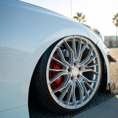 Llantas cóncavas plateadas Avant Garde M570R de 20" para BMW 440i Gran Coupé Foto 1 de 4