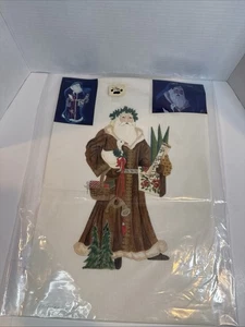 Needlepoint Victorian Santa Standup Doll Canvas 18Ct Mesh - Bild 1 von 5