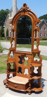 Árbol/etagere victoriano de nogal Foto 1 de 4