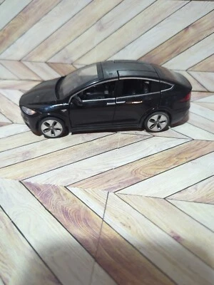 1/32 Tesla Model S 100D Model Car Alloy Diecast Toy Vehicle Collection Kids Gift - Image 1 of 4