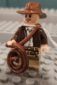 LEGO MINIFIGURE- Indiana Jones Iaj001  Lot10