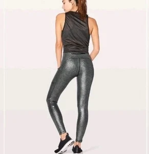Lululemon Größe 4 Speed Up Tight 28" Leuchtstoff Foliendruck schwarz silber - Bild 1 von 10