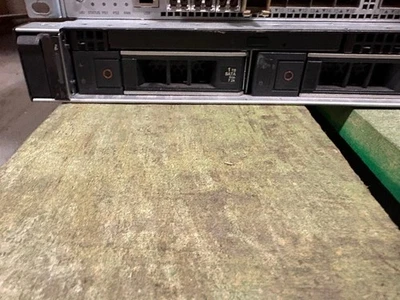 Dell PowerEdge R240 XEON E-2174G 16GB Ram 2x 1TB HDD 4-Bay 1U Short Depth Server - Image 1 of 3