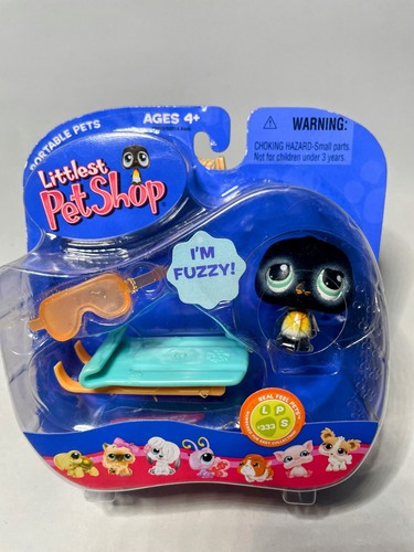 Year 2007 Littlest Pet Shop LPS Portable Pets Real Feel Series ...