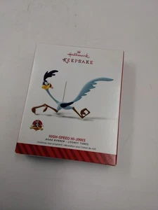 Hallmark Ornament Looney Tunes High Speed Hi-Jinks Road Runner 2014 Beep Beep - Picture 1 of 2