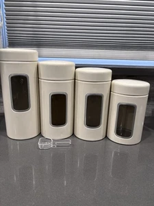 Botes de metal Chantal vintage color crema ventana de plástico 4 tamaños con tapas MCM - Imagen 1 de 5