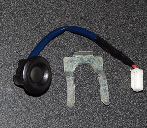 2014-2020 MITSUBISHI MIRAGE Hatch / Trunk Keyless Release Button Open Switch OEM - Picture 1 of 2