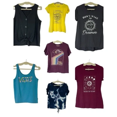 VANS Old Navy Express + More Women's Size Large Lot of 14 Tops Shirts Some NWT - Image 1 of 4