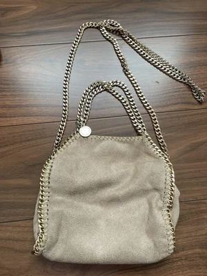 Mini Bolso de Hombro Stella McCartney Falabella Gamuza Beige Cadena Dorada Italia Foto 1 de 4
