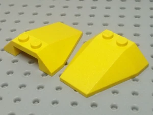 Lego pendiente 18° a 45° triple cuña 4x4, sin muescas [6069] amarillo x2 - Imagen 1 de 5