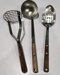 Trauzeugin Edelstahl Holzgriffe Suppenkelle Kartoffelstampfer Schlitzlöffel USA - Bild 1 von 4