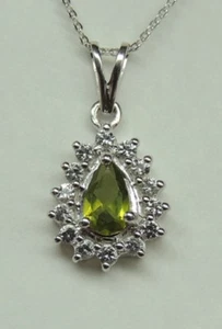 Edler 1,35 Carat maigrüner Peridot Weißtopas Anhänger 925 Silber Collier Kette - Bild 1 von 8