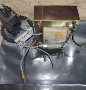 Transfor SELF 1ph Danaher DPM-BN 450/E Transformer H31003202 =Used= 749-20327 - Picture 1 of 3