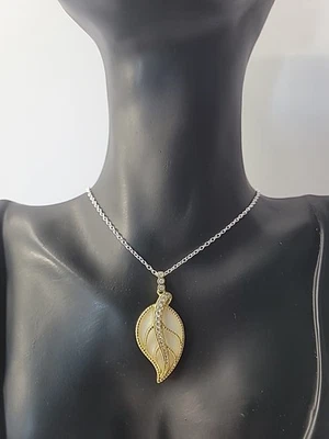 Vintage Gold Tone Leaf Pendant Necklace Frosted Glass Rhinestone Accents Elegant - Image 1 of 4