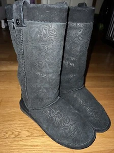 BearPaw Brandy II Suede Winter Boots Size 9 Women’s Embossed Brocade Leather GUC - Picture 1 of 18