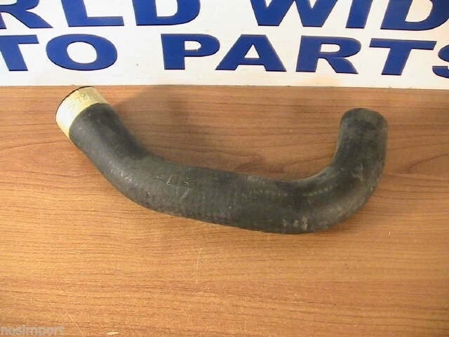 Mangueira de radiador VW Volkswagen Dasher Top 056-121-101B 1976-1980 - Imagem 1 de 1