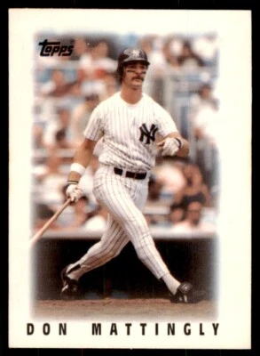 1986 Topps Major League Leaders Minis Don Mattingly Baseball Cards #28 - Image 1 of 2