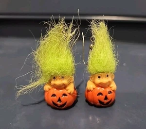 Pendientes de calabaza vintage de Halloween Trolls - Imagen 1 de 5