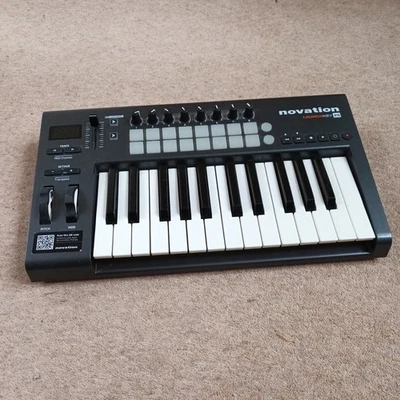 Novation Launchkey 25  - Image 1 of 2