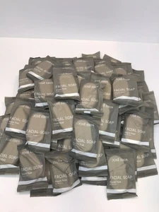 Lotto 100 saponette viso Jose Eber Royale Rose ospitalità/viaggi/taglia personale - Foto 1 di 6