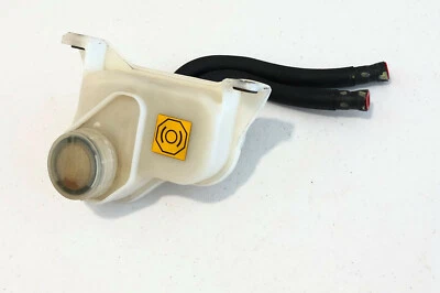 2006 Maserati Quattroporte M139 Brake Fluid Reservoir Tank A965 - Image 1 of 4