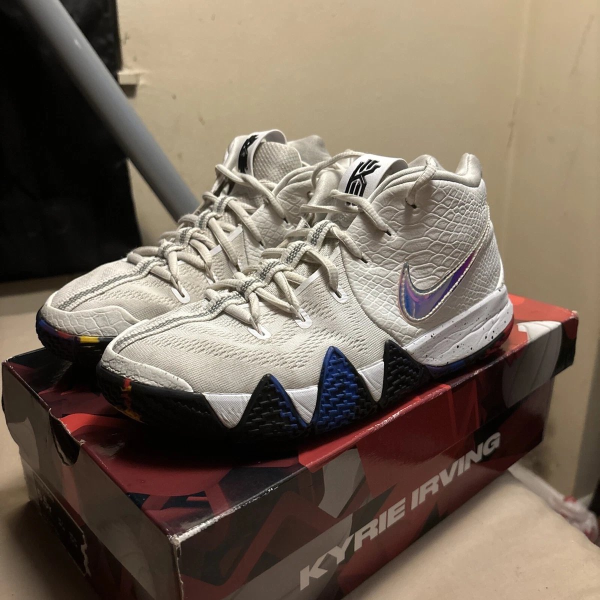 kyrie4 NCAA 28cm 新品未使用 Nike Kyrie 4 NCAA Tournament | eBay