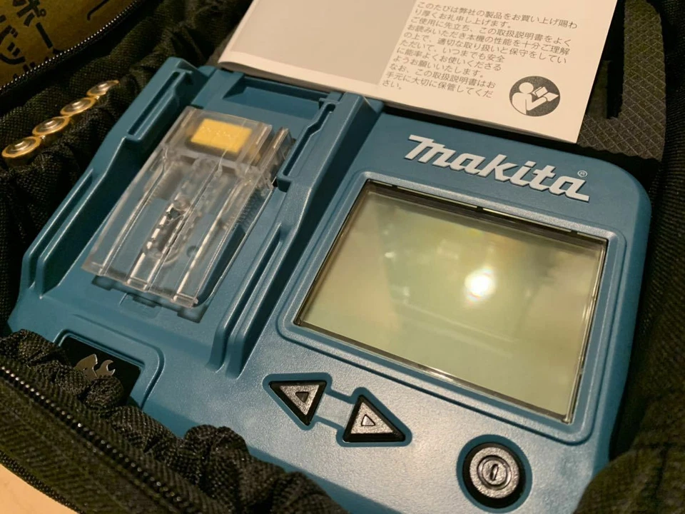 MAKITA Portable battery checker BTC04 with Box Case New unused goods JAPAN Rare - Image 1 of 4