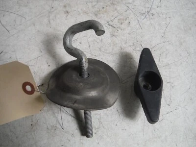 2010 Mercury Grand Marquis Spare Tire Tie Down Retainer Screw OEM 2003-2011 - Image 1 of 4