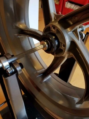 DUCATI HYPERMOTARD WHEEL BALANCE HUB TOOL SINGLE SIDED SWINGARM STATICO - Image 1 of 4