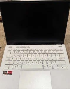 ASUS ROG ZEPHYRUS G14 | AMD RYZEN 9 6900HS | 16GB| NO SSD/NO POWER ADAPTER - Afbeelding 1 van 4