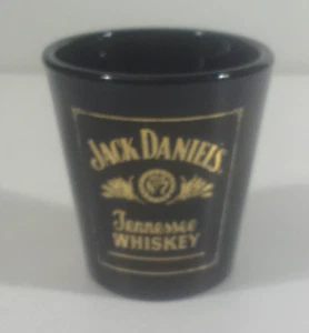 Jack Daniel's Tennessee Whiskey Old No. 7 Shot Glass Gold Logo On Black Ceramic - Picture 1 of 5