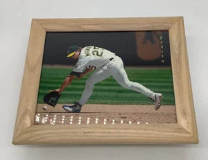 1997 (CARDINALS) Zenith #28 Mark McGwire Framed 12” X 10” Very Good Condition - Picture 1 of 9