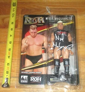 Figuras Toy Company Nigel McGuinness ROH Firmado Certificado de Autenticidad Figura de Lucha Libre WWE AEW - Imagen 1 de 5