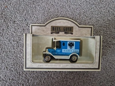 LLEDO DAYS GONE CLASSICO 'BARCLAYS' FURGONE MODEL T FORD 1920 REF 6033 - Immagine 1 di 3