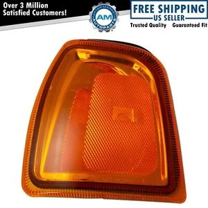 Left Corner Light Driver Side Fits 2001-2005 Ford Ranger FO2520168 - Picture 1 of 2