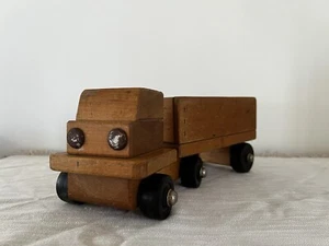 VINTAGE COMMUNITY PLAYTHINGS RIFTON NEW YORK WOOD TOY TRUCK - Picture 1 of 11