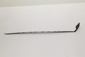 2022-2024 HYUNDAI IONIQ 5 PARABRISAS DERECHO MOLDURA DE PILAR OEM BLANCO_SIERRA - Imagen 1 de 14