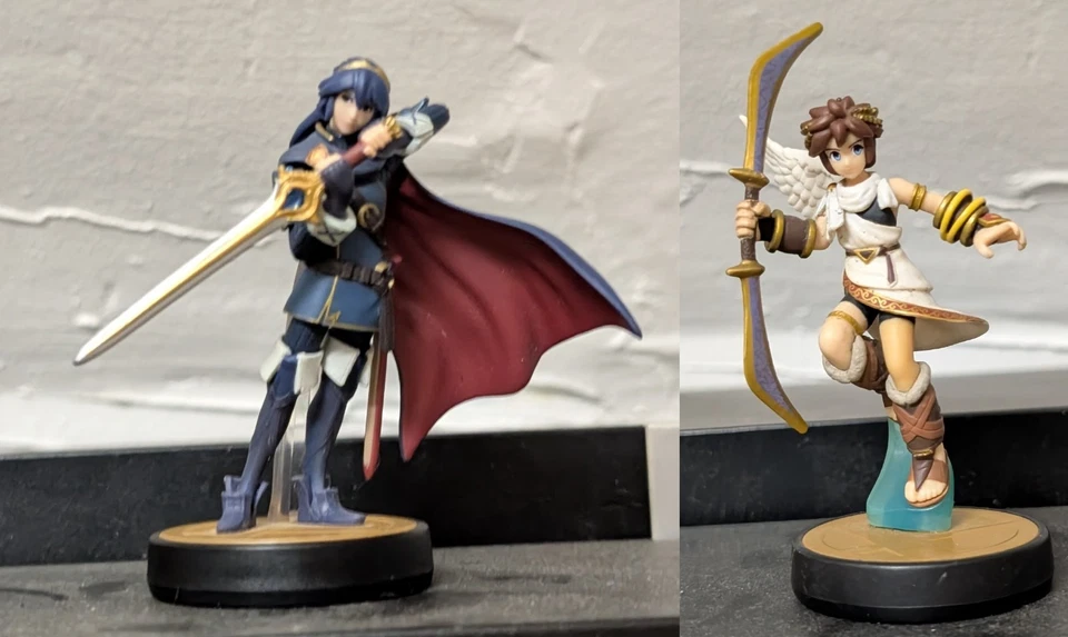 Damaged Lucina & Pit Amiibo - Image 1 of 1