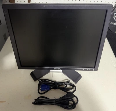 Dell 17" LCD Computer Monitor, 1280x1024 VGA only (E176FPf) - Image 1 of 4